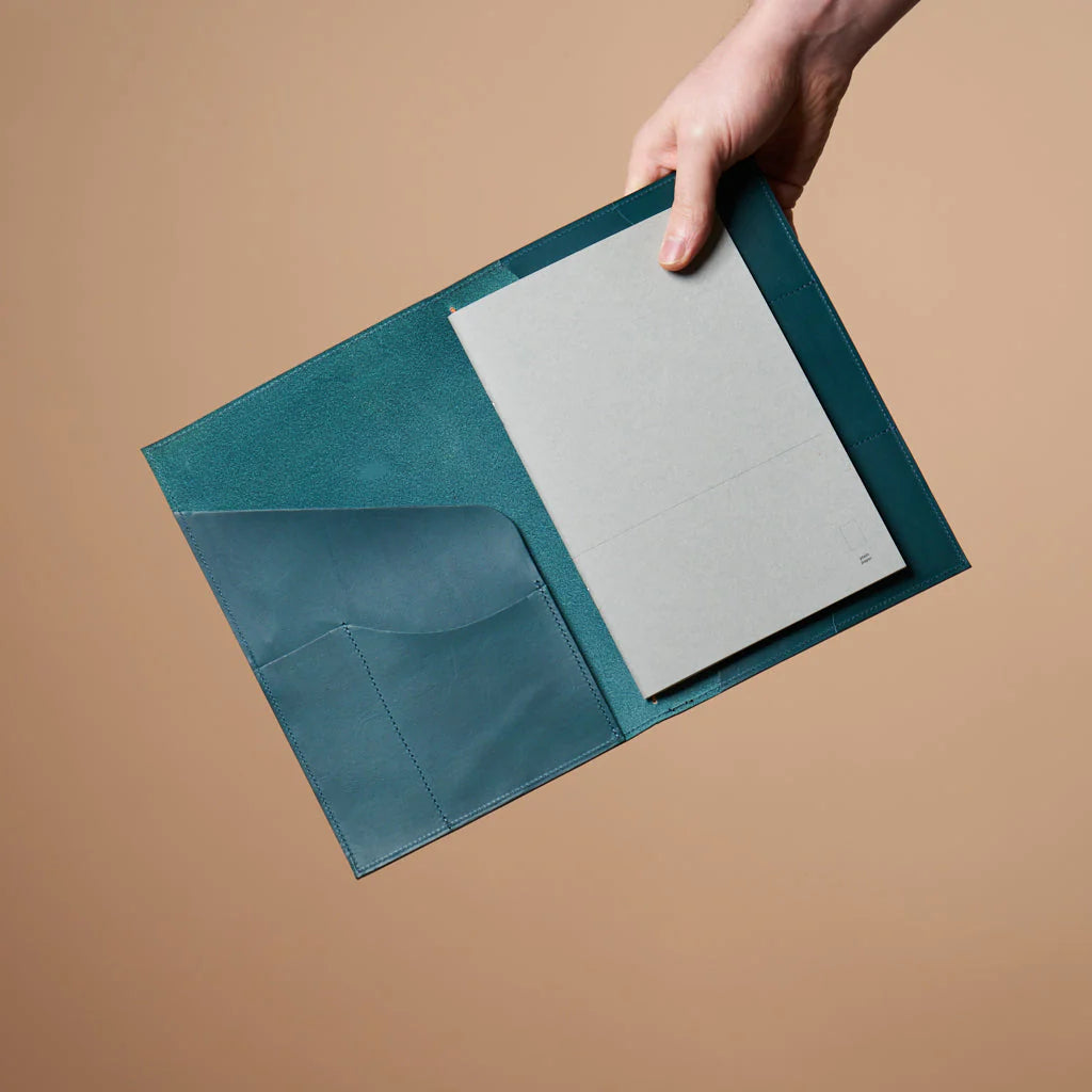 Le Portfolio | Leather Journal