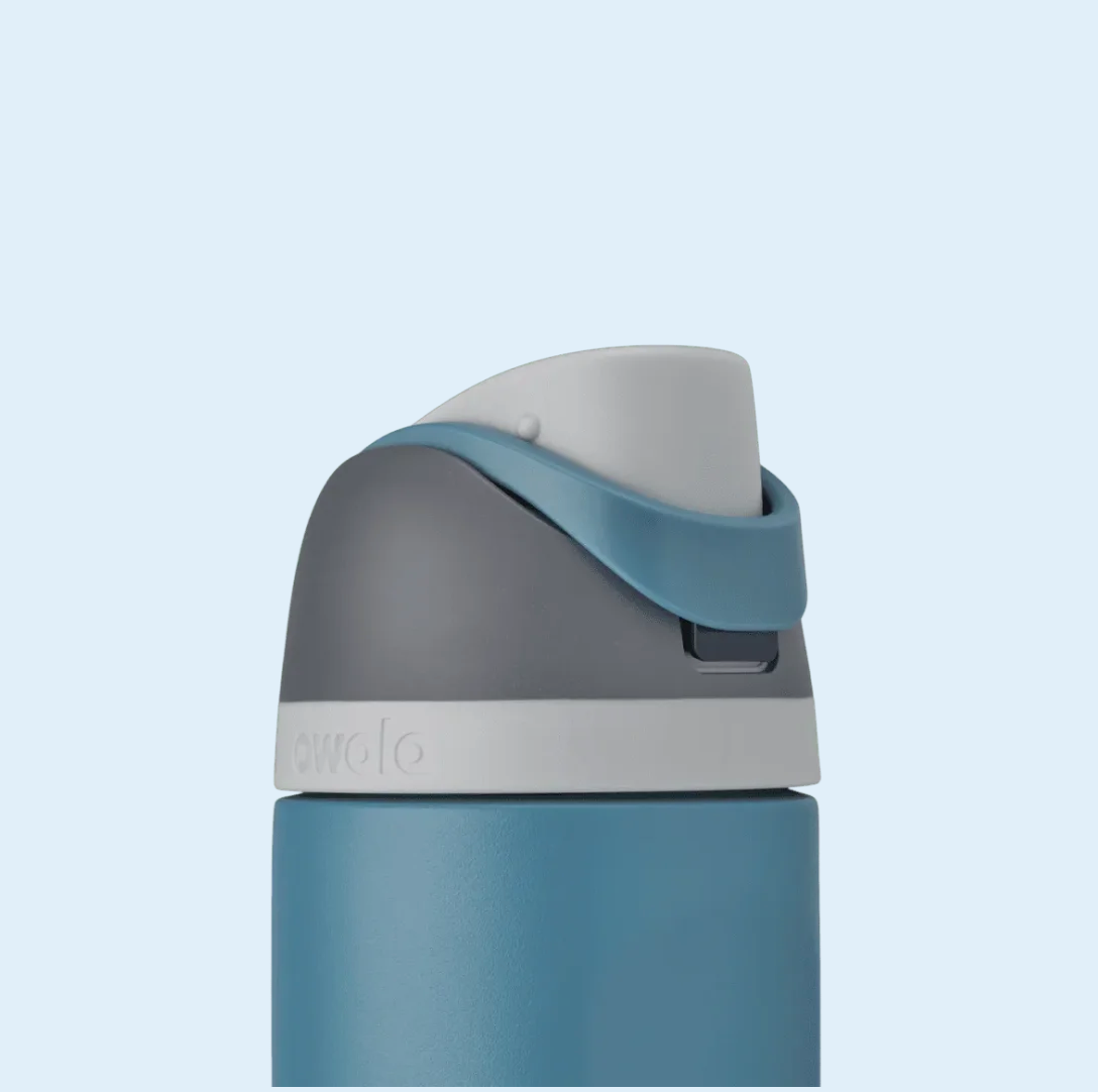 Owala FreeSip® Vatnsbrúsi Blue Oasis 24oz.