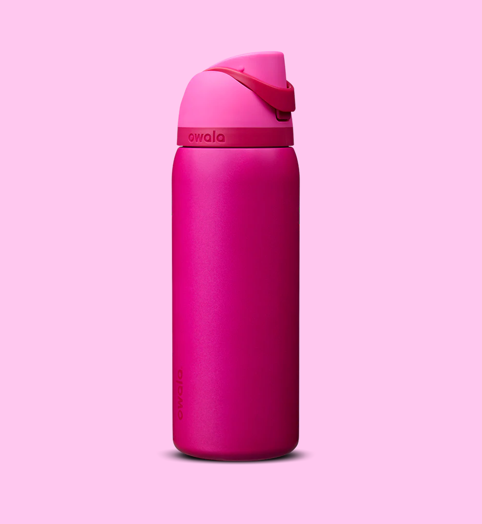 Owala FreeSip® Vatnsbrúsi Read my Lips 32oz.