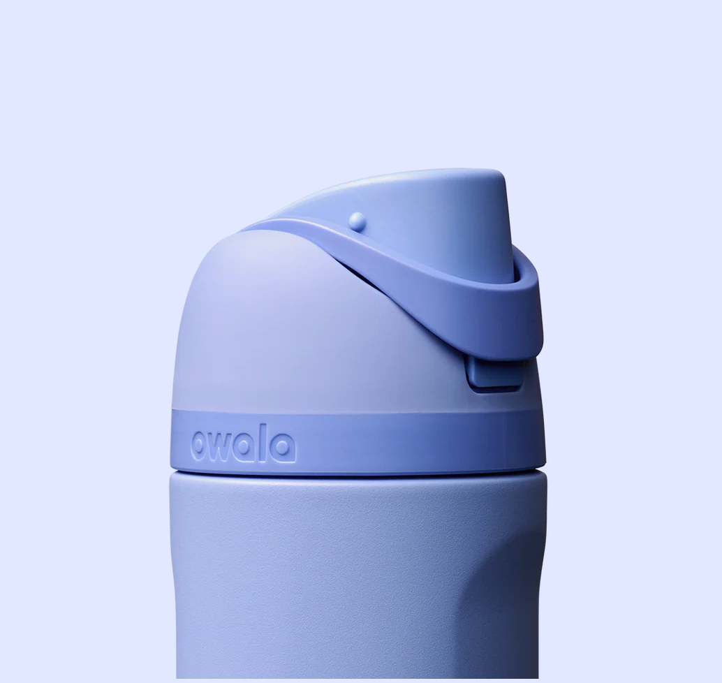 Owala FreeSip® Vatnsbrúsi Out of the Blue 24oz.