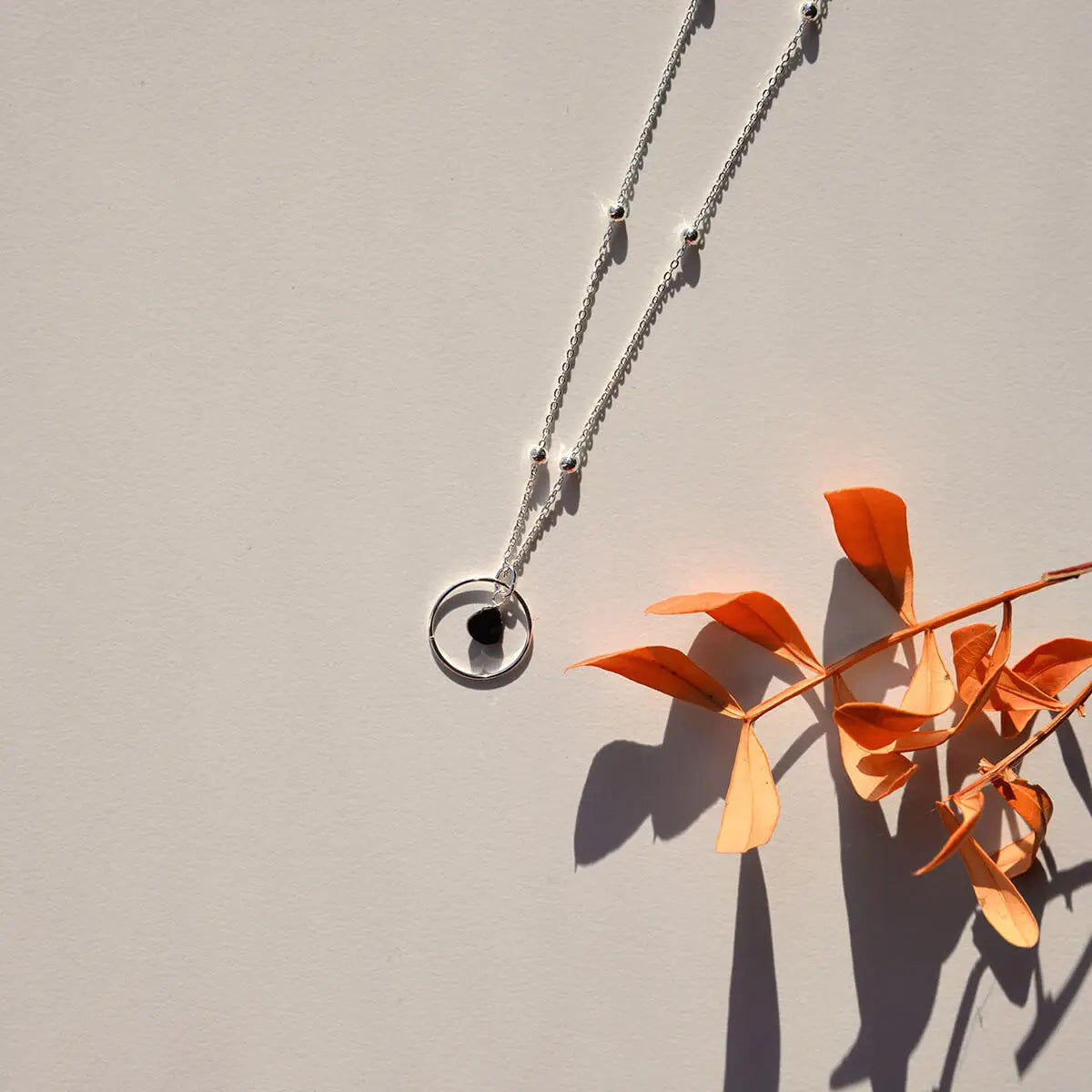 Hálsmen Silfur - Svart