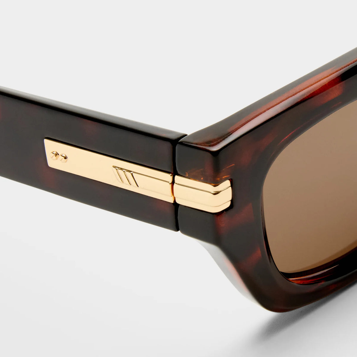 CUBITO + | TORT