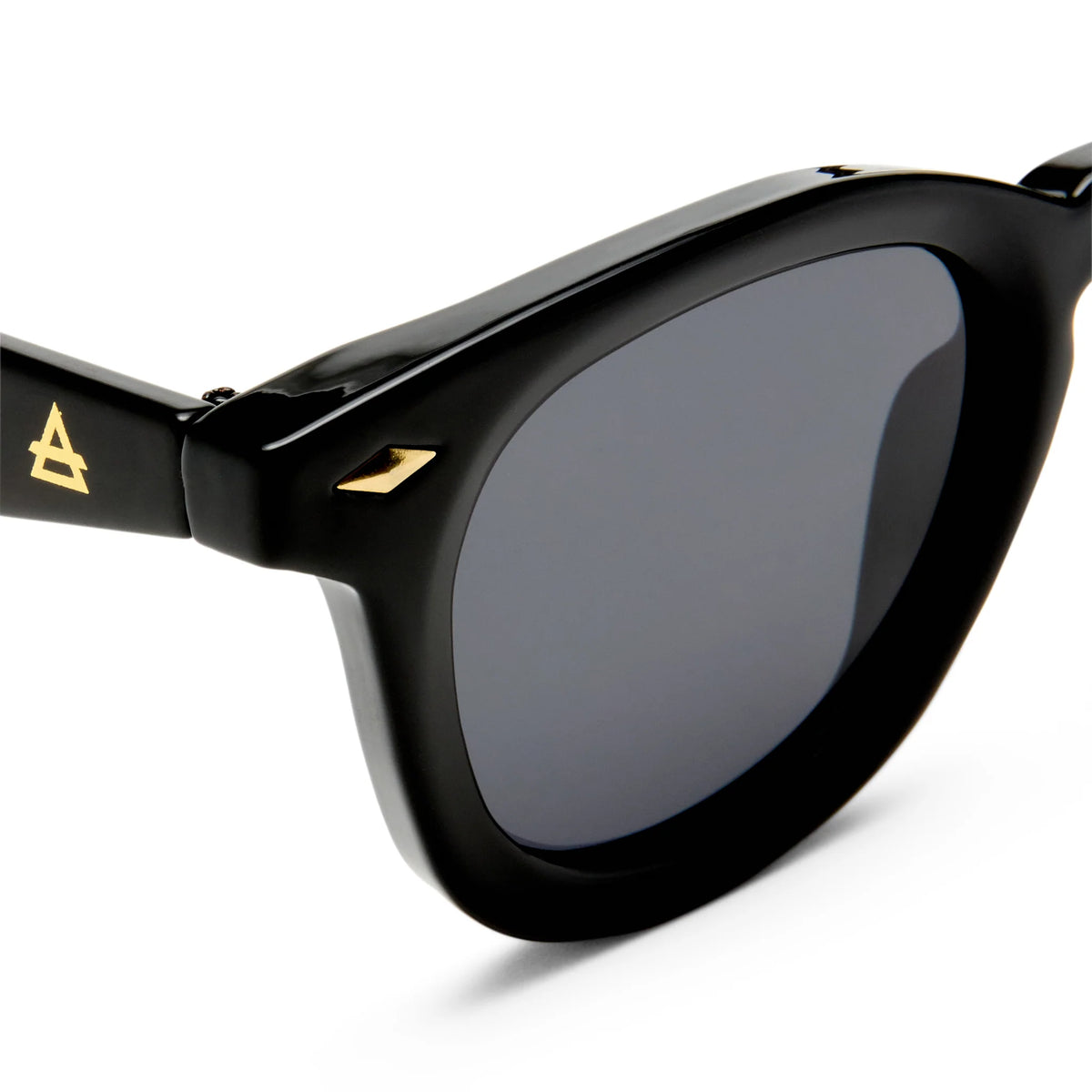 Aperture | Black