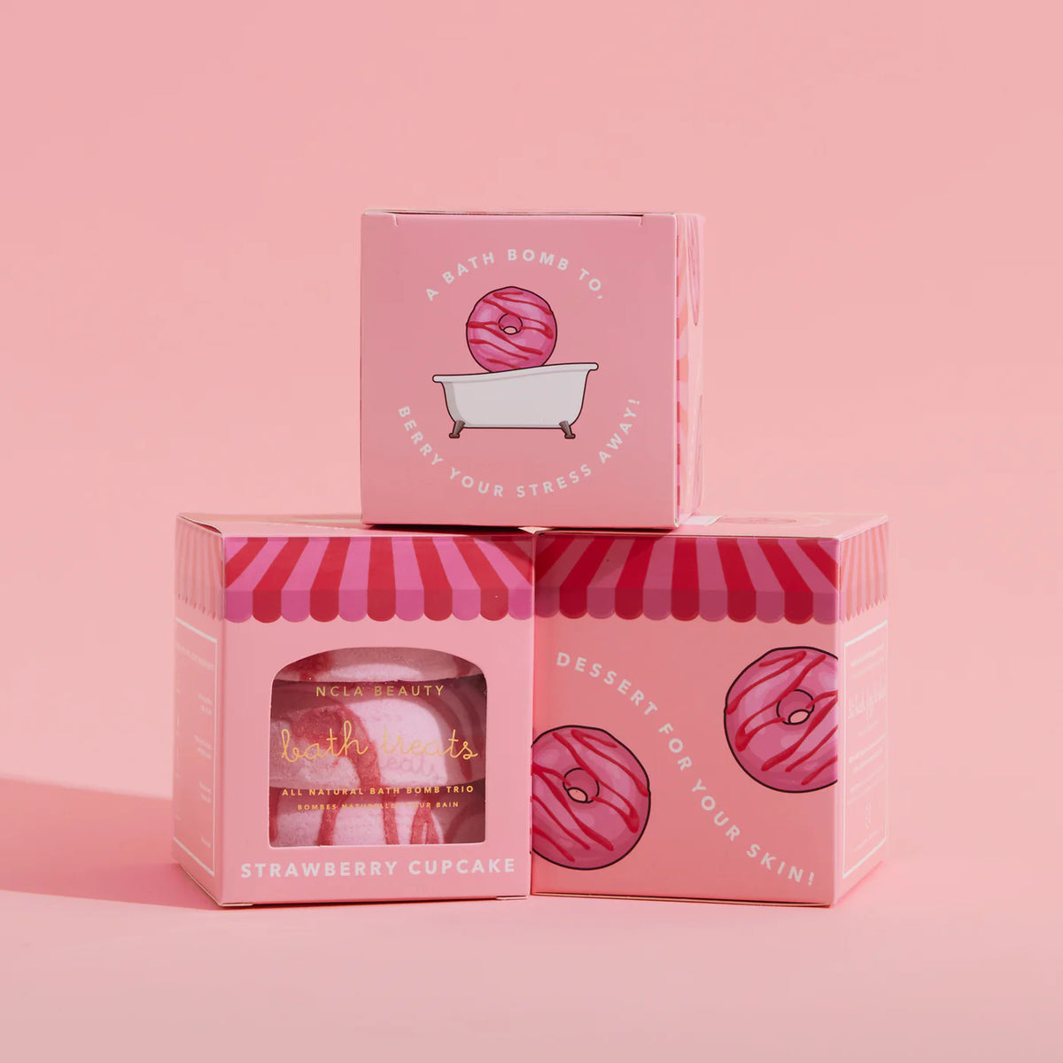 Bath Treats 3 stk. Baðbombur - Strawberry Cake