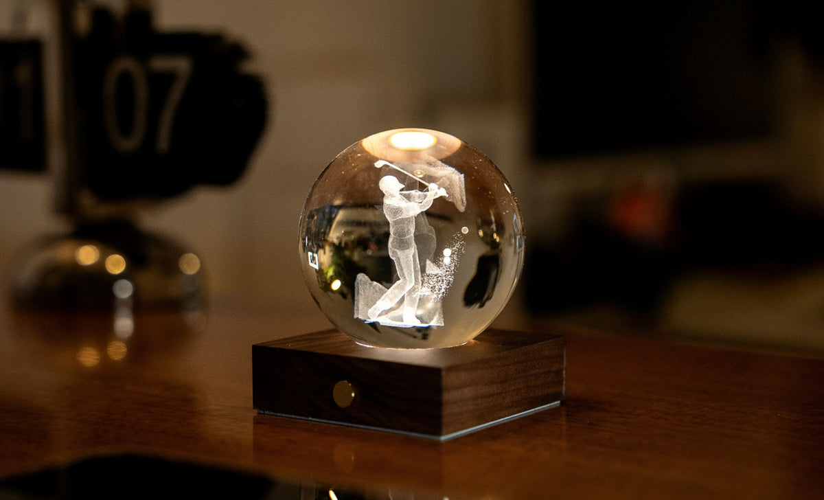 Amber Kristalslampi Golf