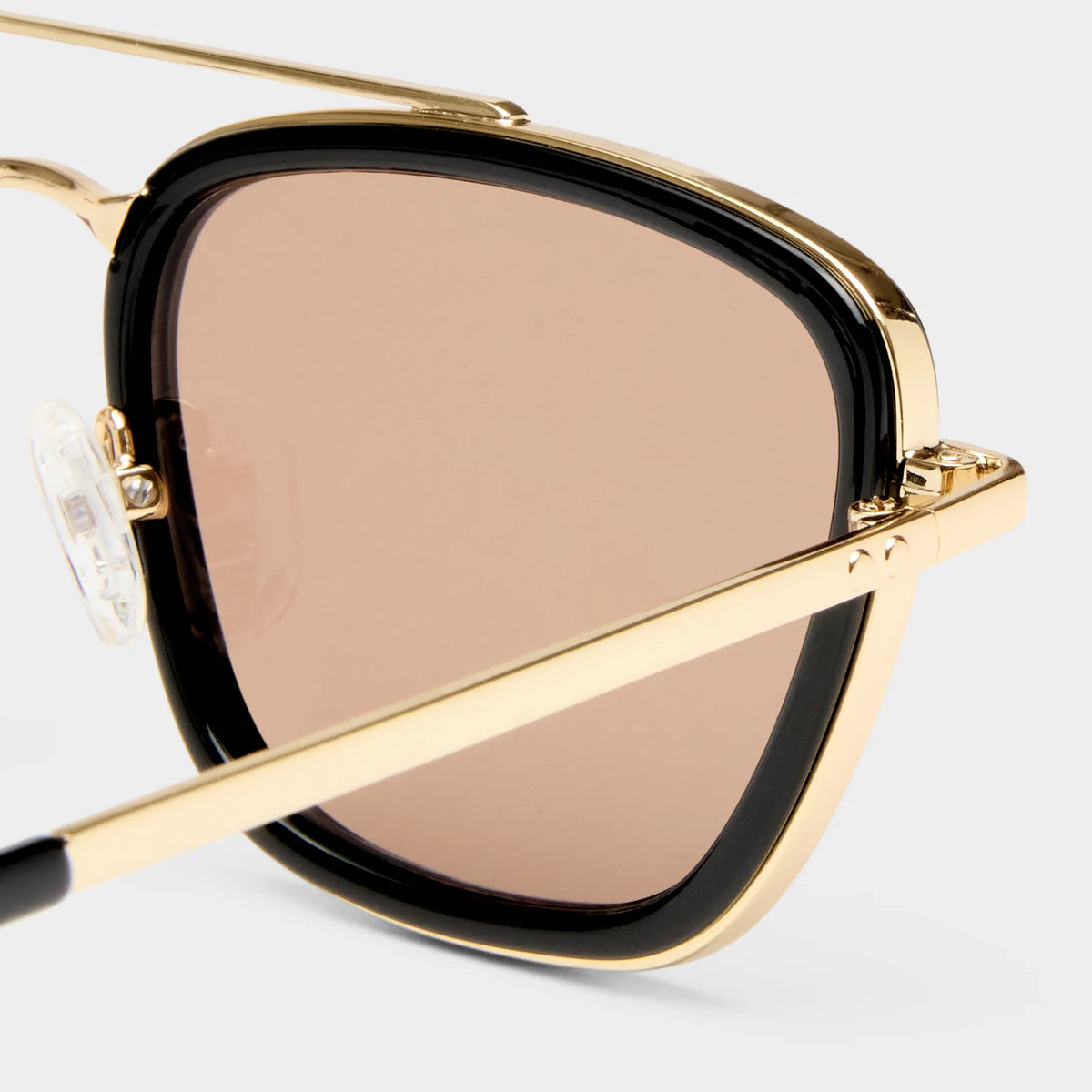 DIAMETRIC | GOLD BLACK