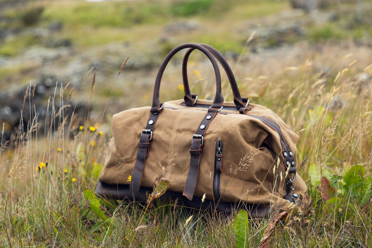 Waxed Weekend Taska Khaki