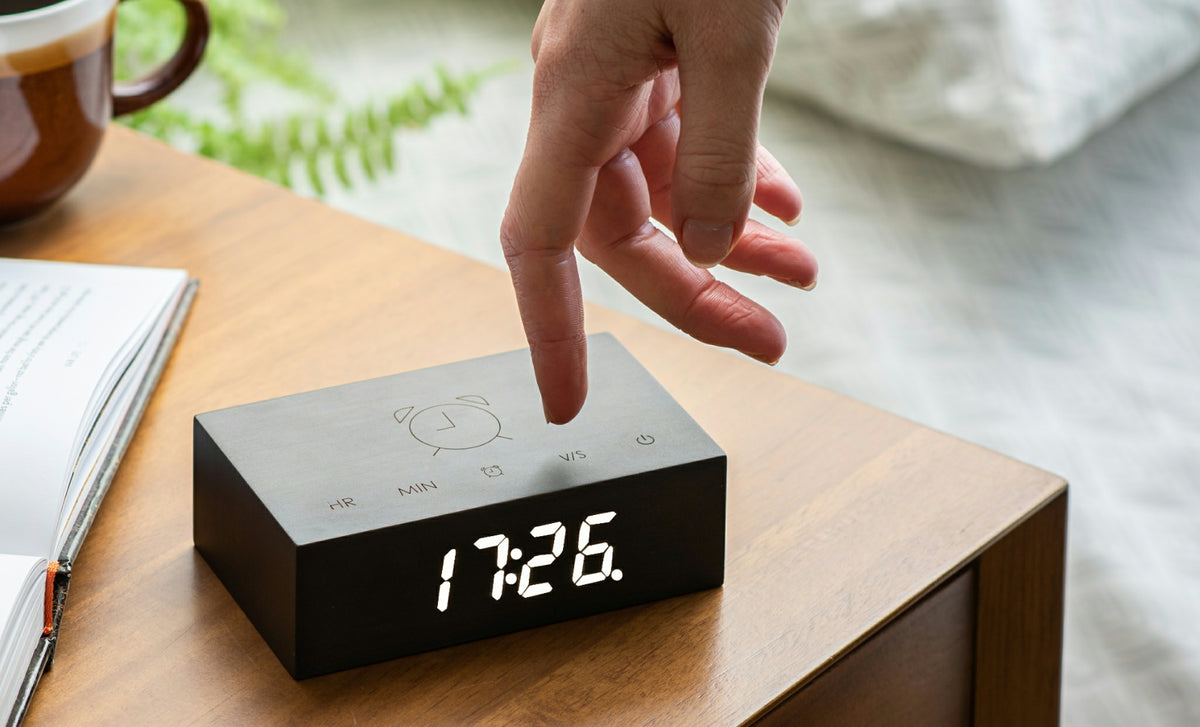 Flip Click Clock Vekjaraklukka Svört