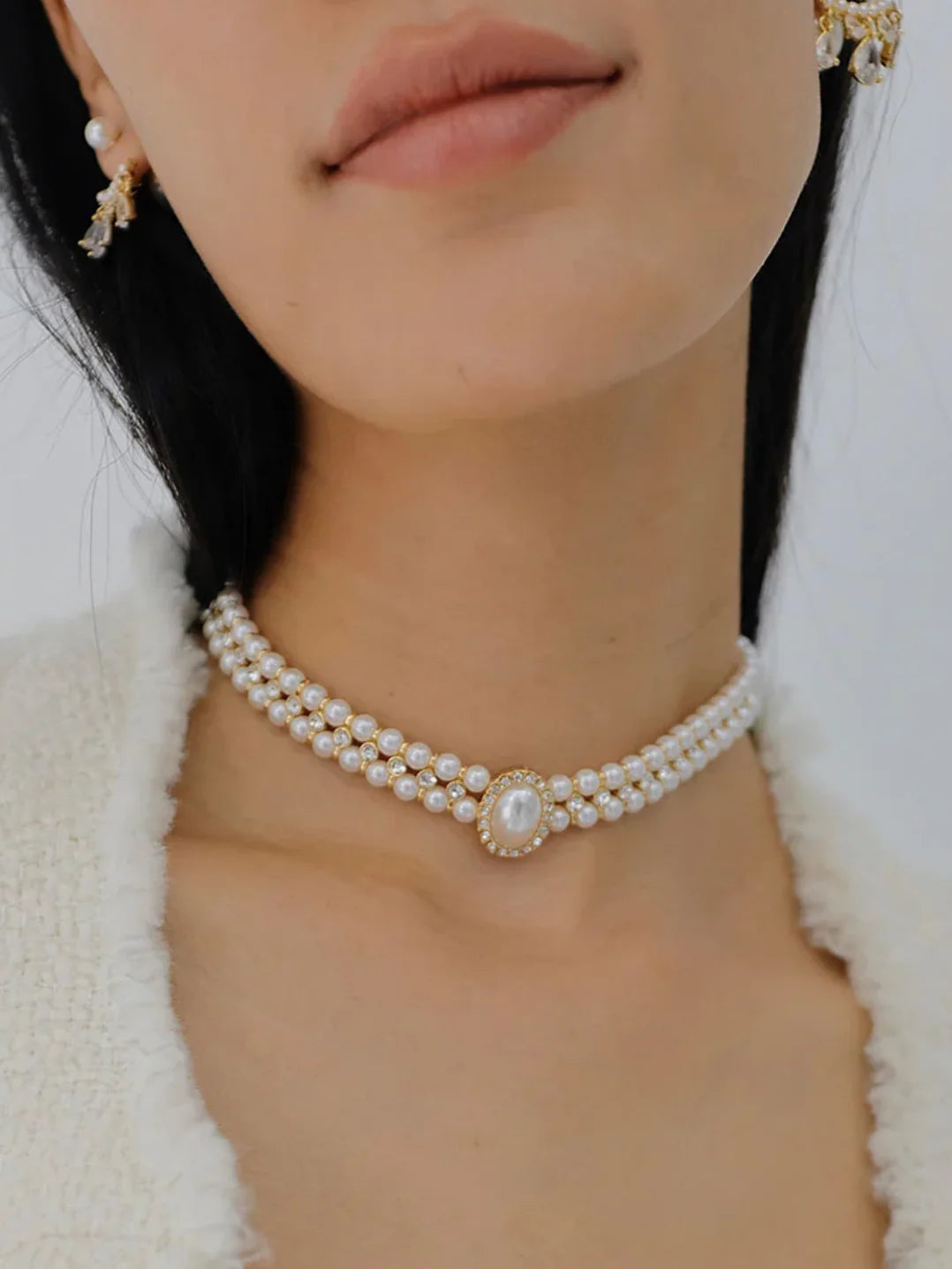 Amelia Pearl Choker
