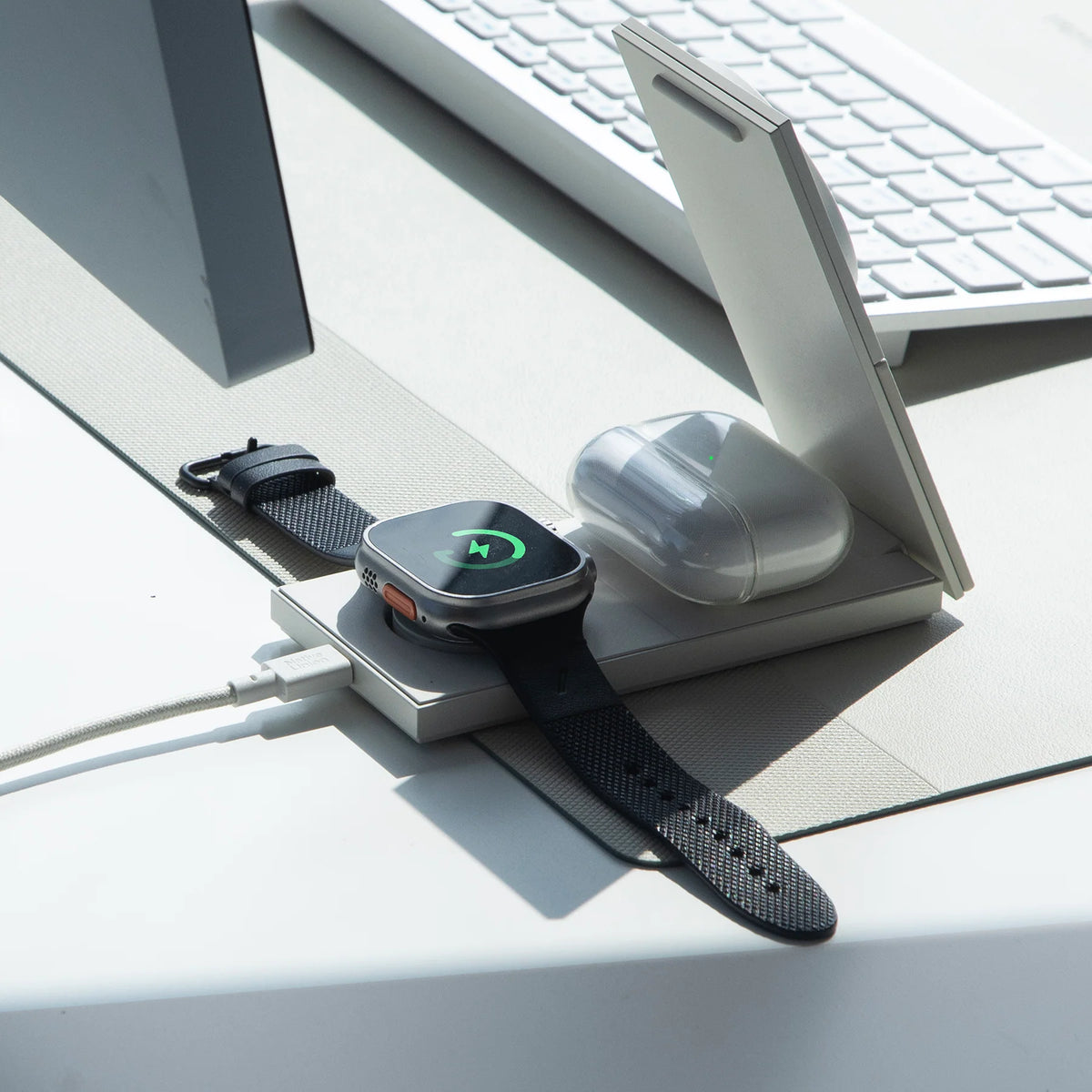 Rise 3-in-1 Magnetic Þráðlaus Hleðslustöð