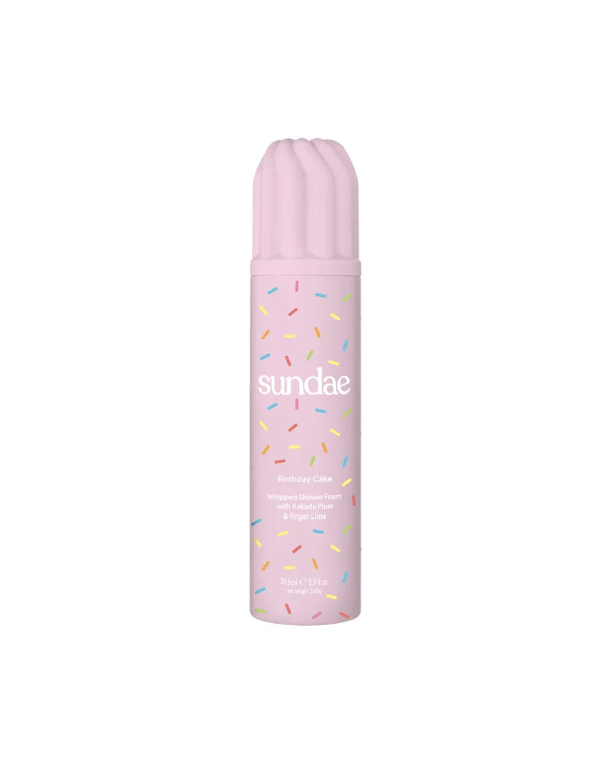 Sturtusápa Whipped Foam Birthday Cake