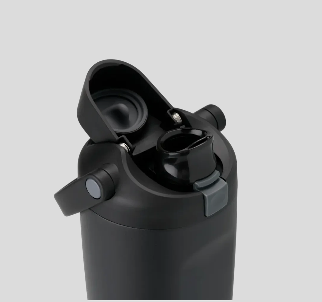 Owala FreeSip® Sway Vatnsbrúsi Very Very Dark 30 oz.