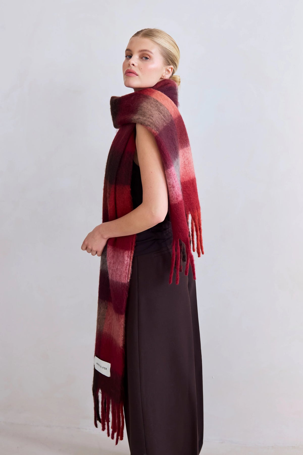 The Reykjavik Scarf - Winterberry Burgundy