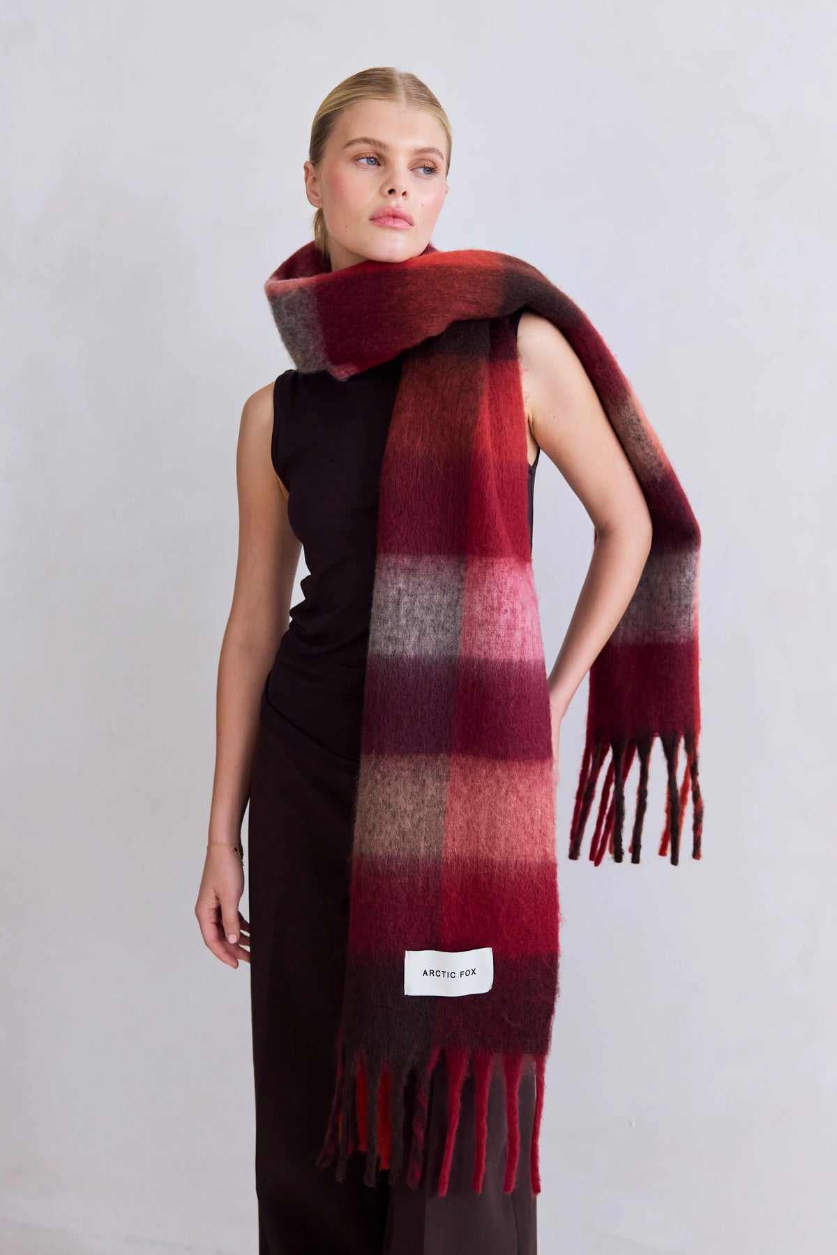 The Reykjavik Scarf - Winterberry Burgundy