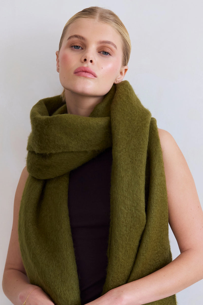 The Reykjavik Scarf - Khaki Grænn