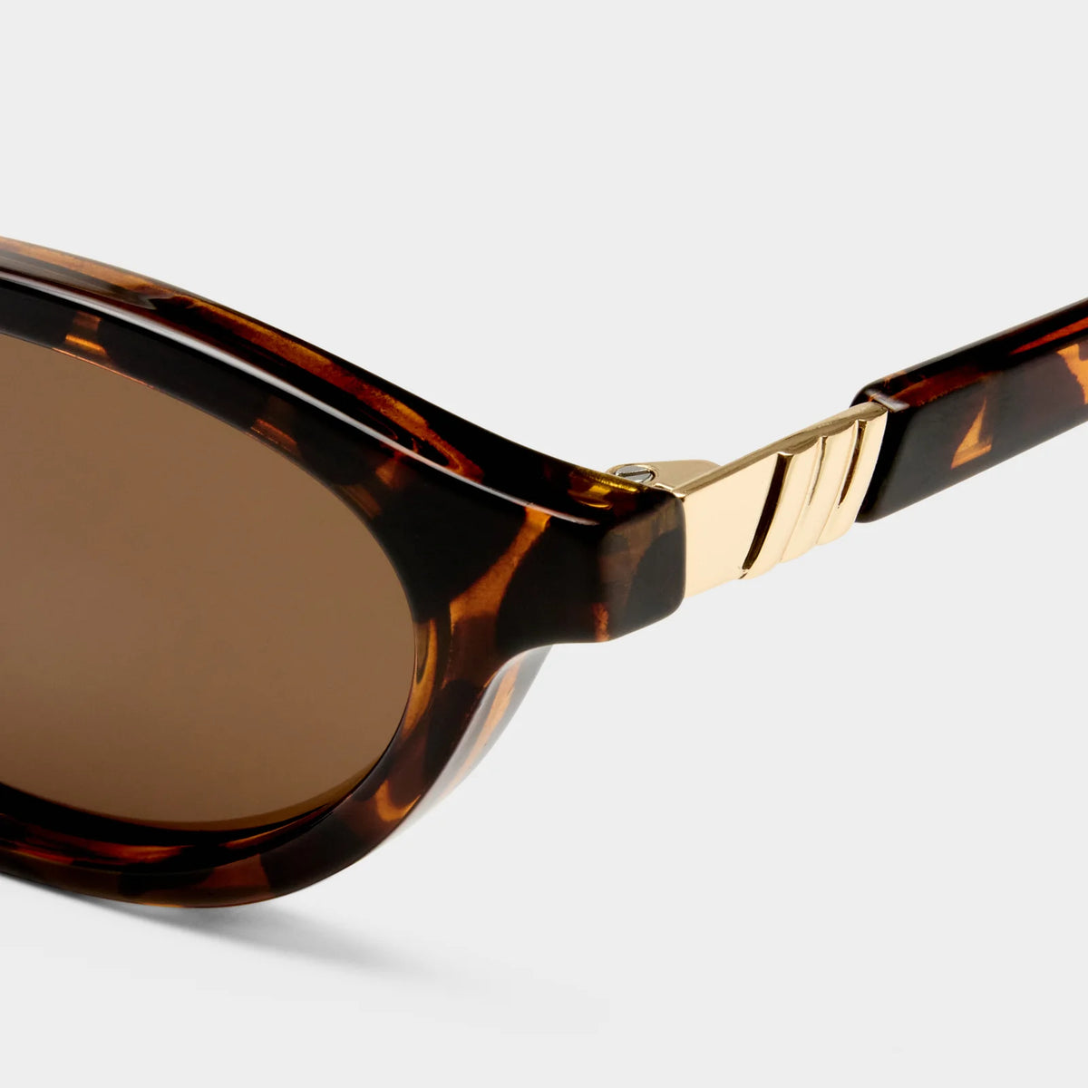 DUSKFALL | TORT BROWN MONO