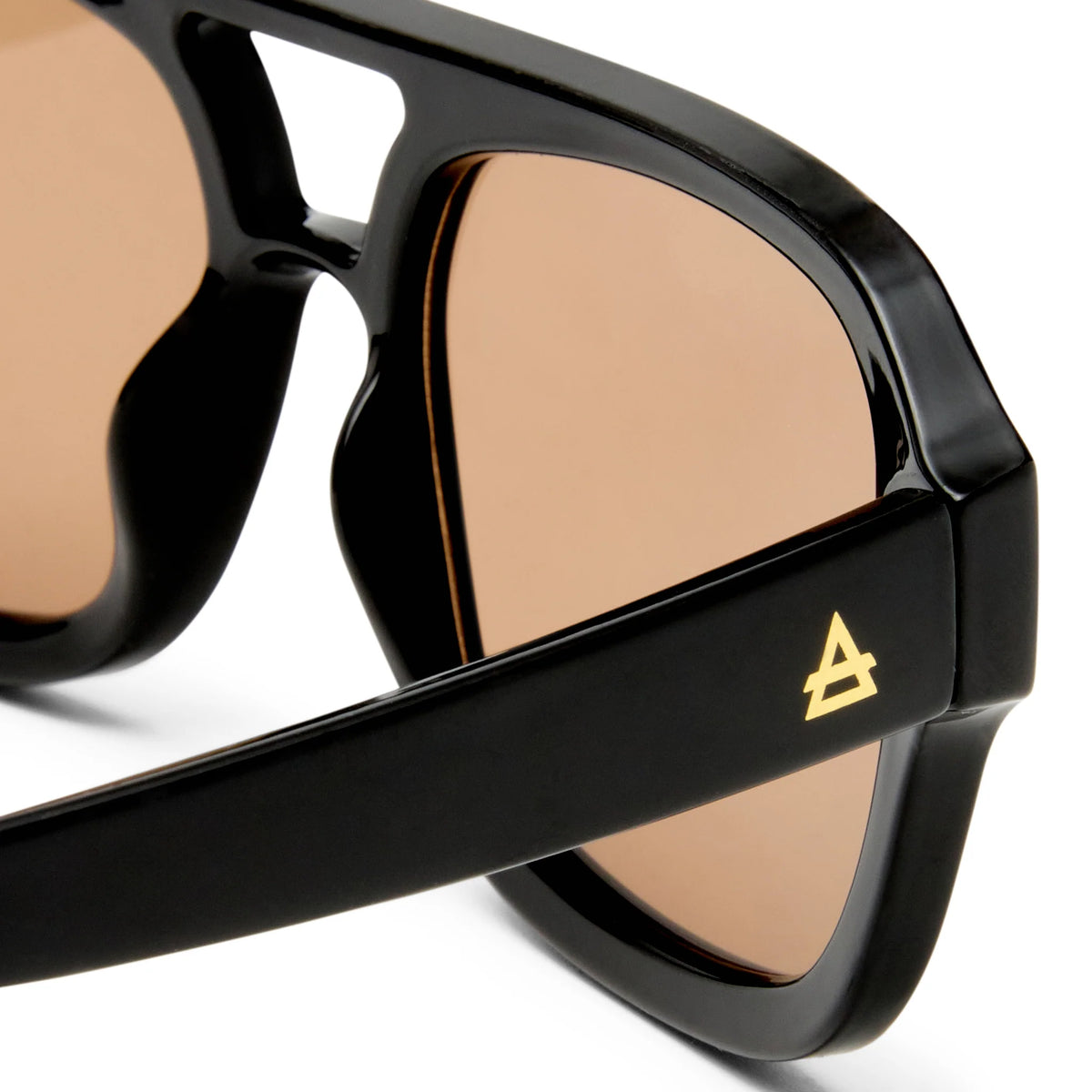Aquarius | Black