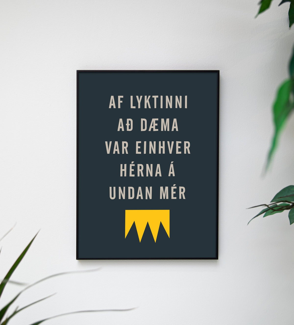 Af lyktinni að dæma var einhver hérna á undan mér